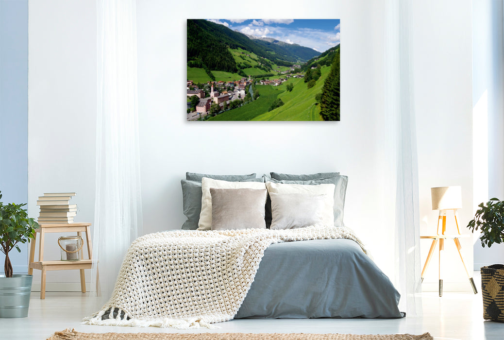 Premium Textil-Leinwand Premium Textil-Leinwand 120 cm x 80 cm quer Blick auf Steinhaus im Tauferer Ahrntal in Südtirol