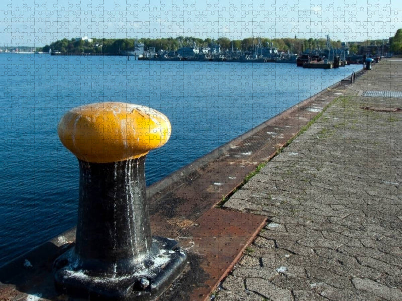 Ein Motiv aus dem Kalender Marinehafen Kiel - CALVENDO Foto-Puzzle'