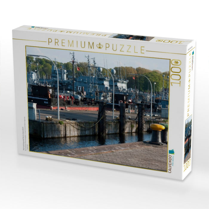 Marinestützpunkt Kiel im Abendlicht - CALVENDO Foto-Puzzle'