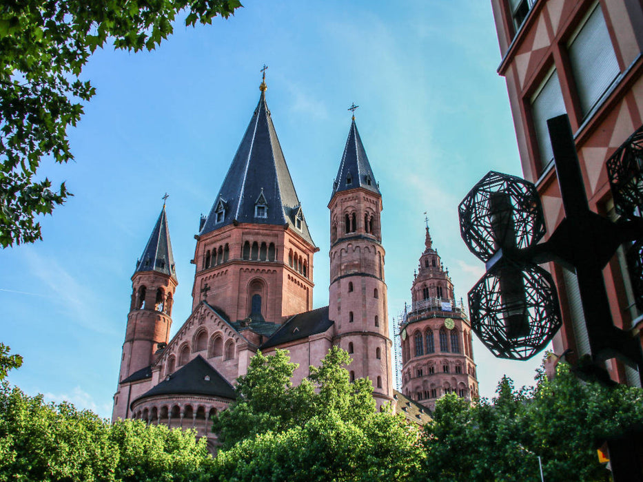 Versteckter Blick auf den Mainzer Dom - CALVENDO Foto-Puzzle'