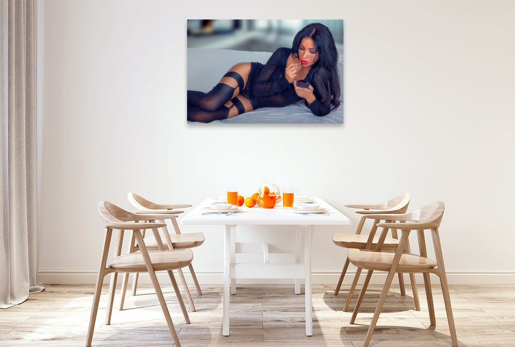 Premium Textil-Leinwand Premium Textil-Leinwand 120 cm x 80 cm quer Ein Motiv aus dem Kalender Emotions and Dessous