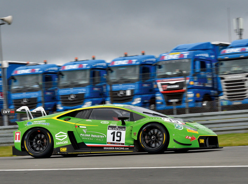 Lamborghini Huracan GT3 - CALVENDO photo puzzle 