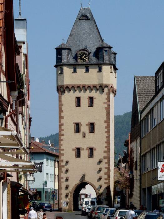 Miltenberg, Würzburger Tor 1000 Teile Puzzle hoch - CALVENDO Foto-Puzzle'