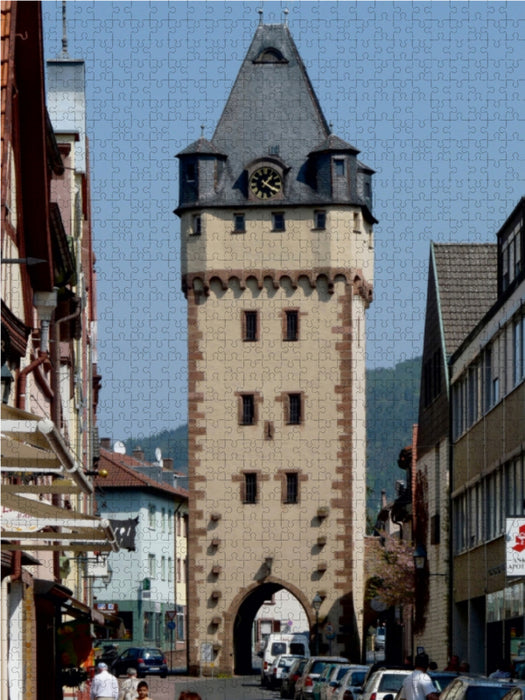 Miltenberg, Würzburger Tor 1000 Teile Puzzle hoch - CALVENDO Foto-Puzzle'