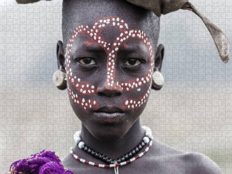 Junge Frau des Mursi Stammes in Südäthiopien - CALVENDO Foto-Puzzle'