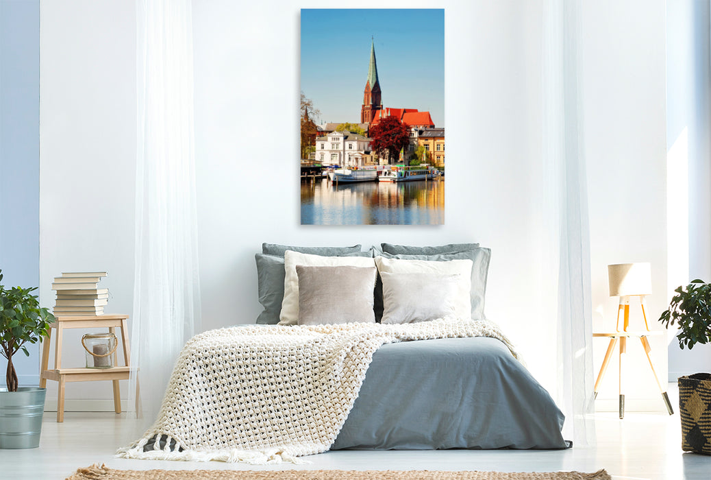 Premium Textil-Leinwand Premium Textil-Leinwand 80 cm x 120 cm  hoch Blick zum Dom und Anlegestelle der Weiße Flotte