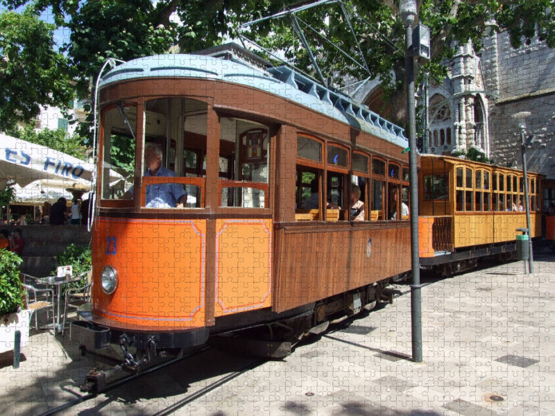 Die Straßenbahn von Port de Sóller - CALVENDO Foto-Puzzle'