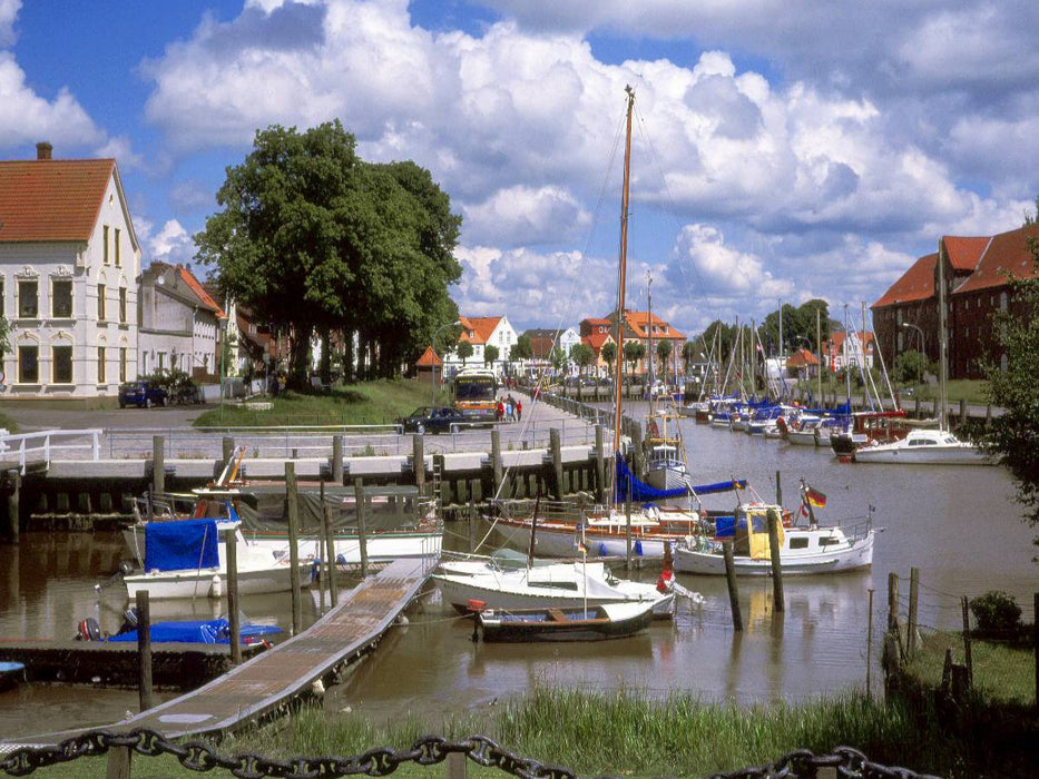 Fischerhafen Tönning - CALVENDO Foto-Puzzle'