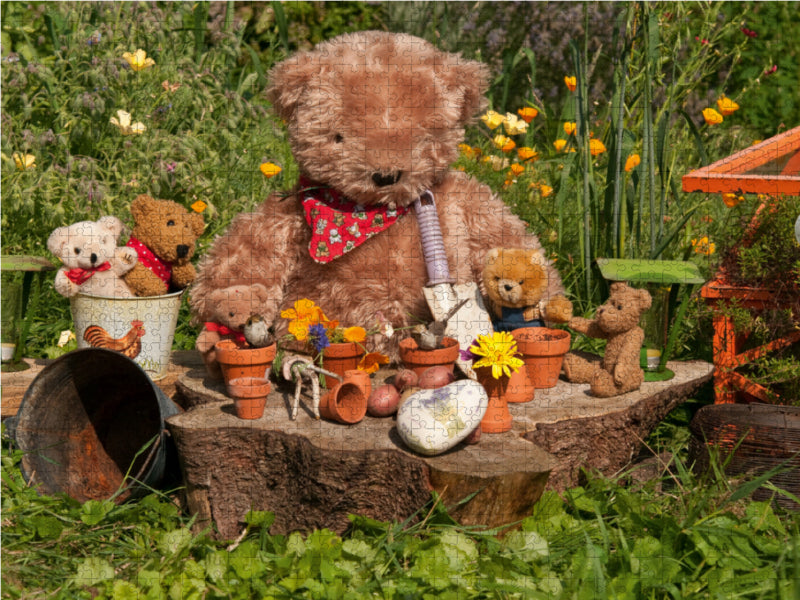 Garden Bear - CALVENDO photo puzzle 