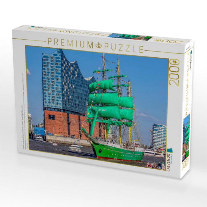 Hamburg Alexander von Humboldt II vor der neuen Elbphilharmonie - CALVENDO Foto-Puzzle'
