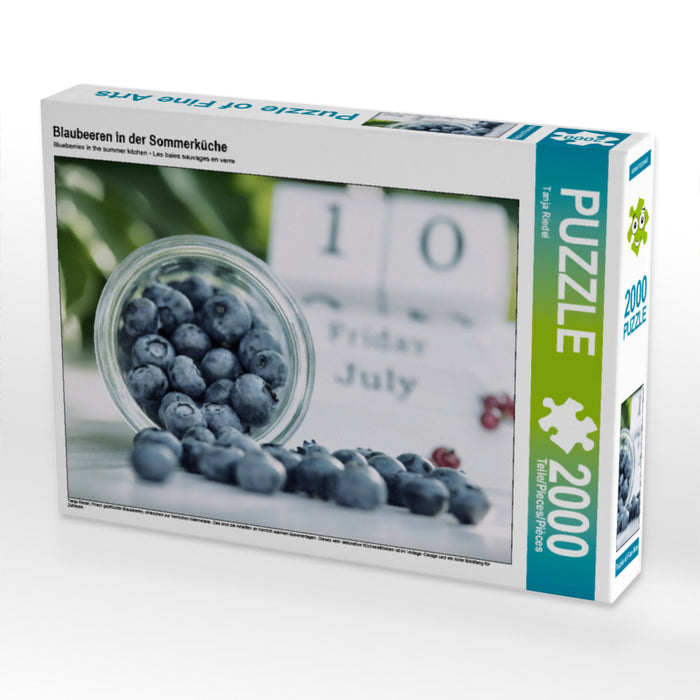Blueberries in the summer kitchen - CALVENDO photo puzzle 