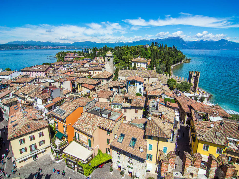 Blick auf Sirmione und den südlichen Gardasee - CALVENDO Foto-Puzzle'