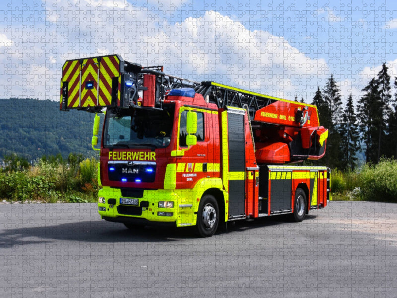 Rosenbauer L32A-XS Feuerwehr Suhl - CALVENDO Foto-Puzzle'