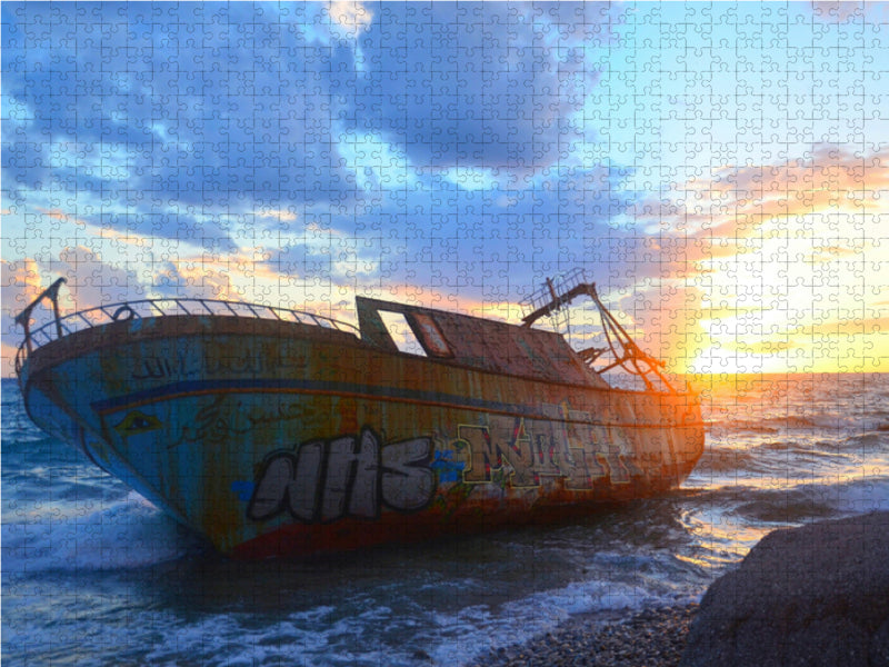 Schiffswrack auf Korfu im Sonnenuntergang 1000 Teile Puzzle quer - CALVENDO Foto-Puzzle'