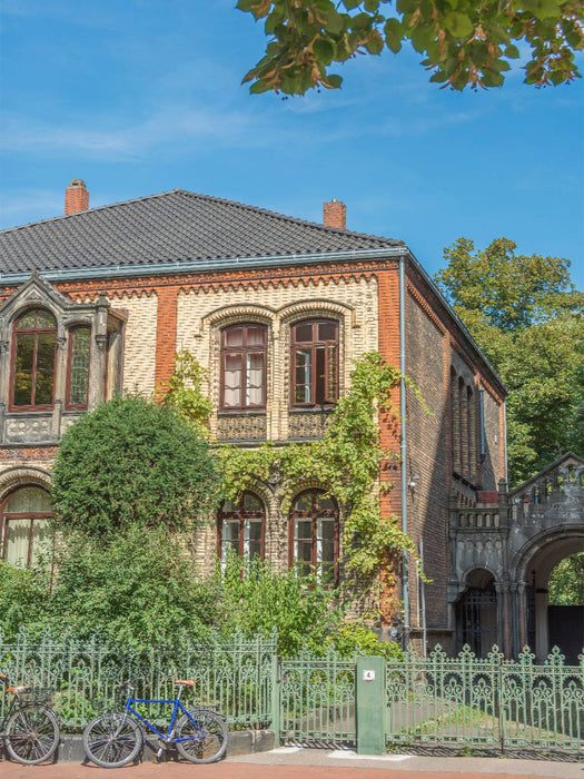 Zauberhaft altes Stadthaus mit historischer Fassade - CALVENDO Foto-Puzzle'