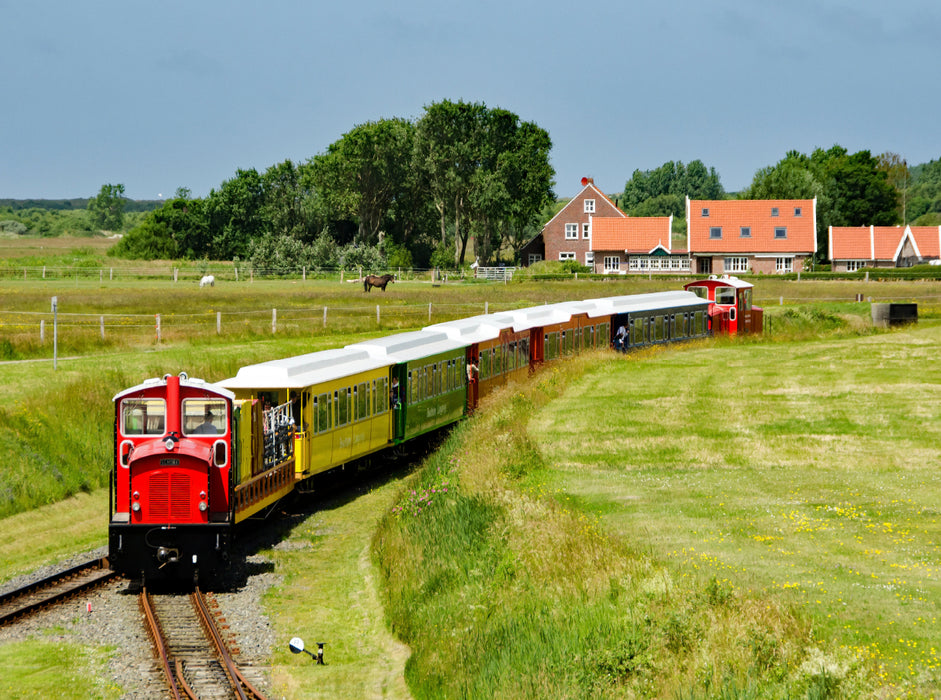 Inselbahn Streckenabschnitt 2000 Teile Puzzle quer - CALVENDO Foto-Puzzle'