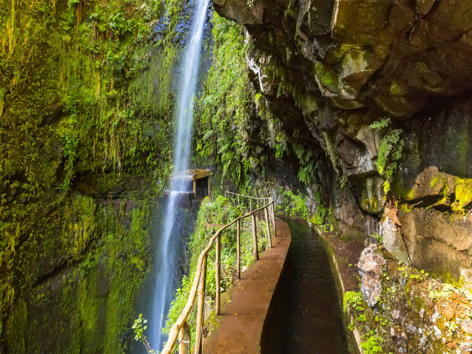 Levada Riberia da Janela - CALVENDO Foto-Puzzle'