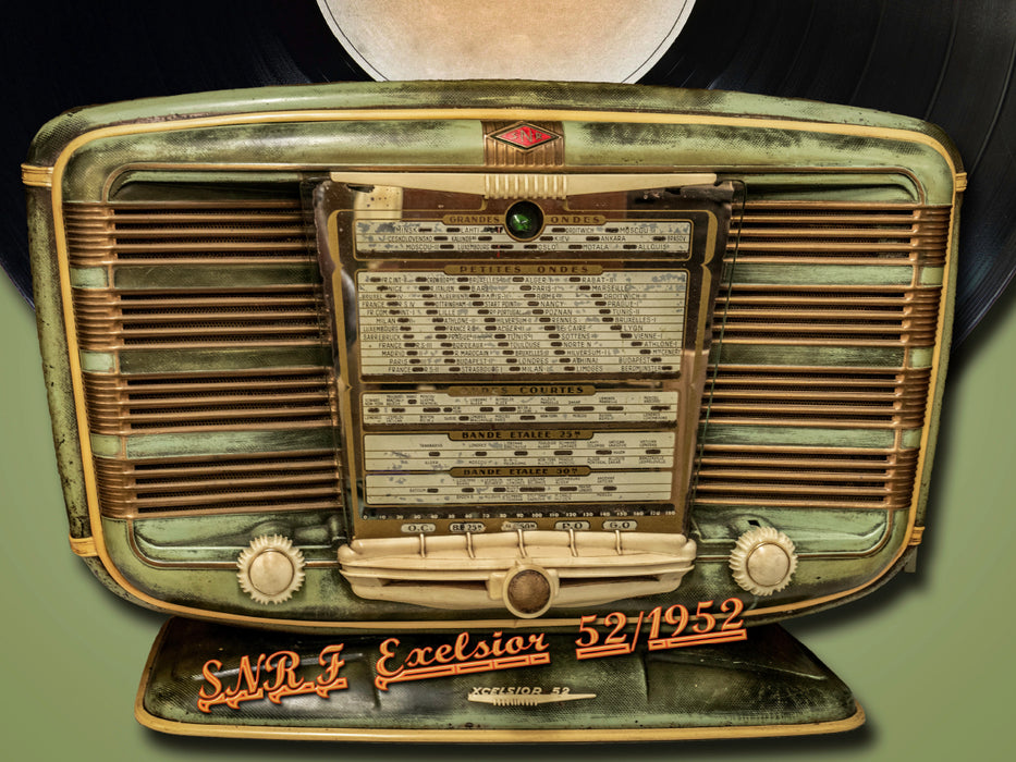 Radio device SNRF Exelsior - CALVENDO photo puzzle 