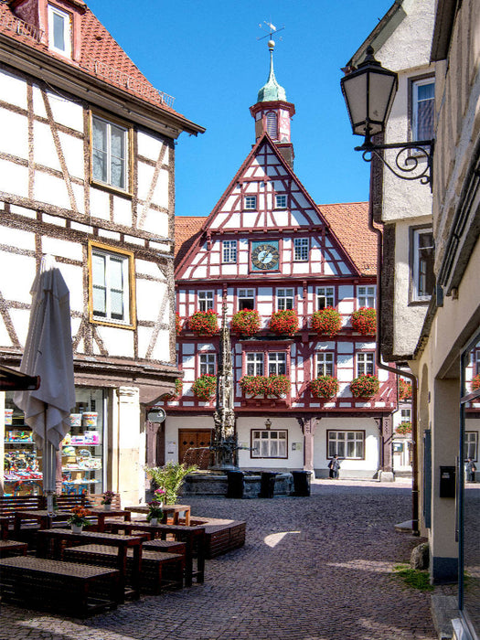 Historische Altstadt Bad Urach mit Marktbrunnen - CALVENDO Foto-Puzzle'