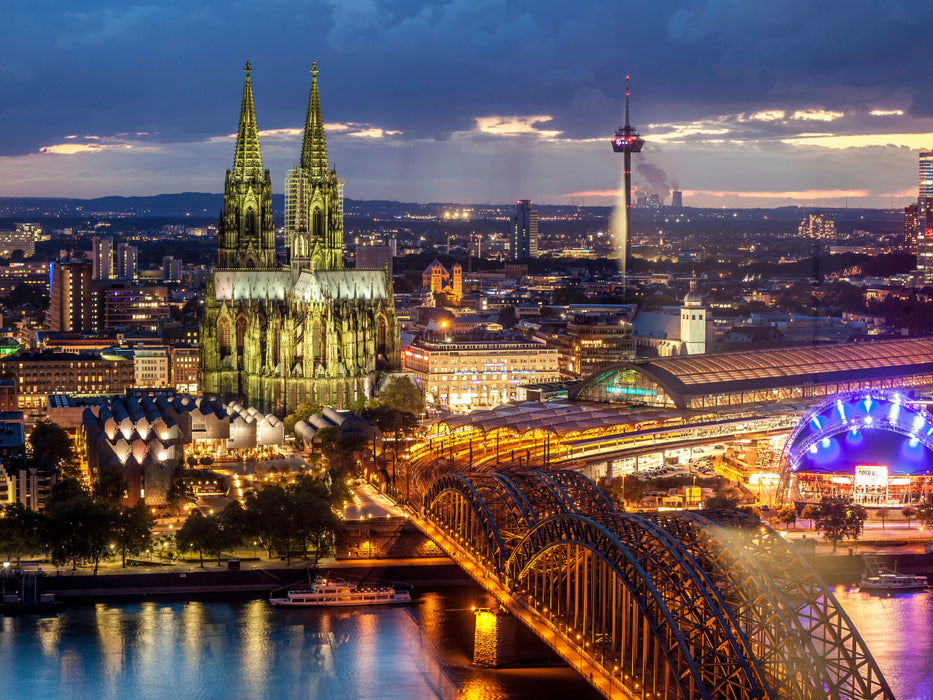 Cologne - CALVENDO photo puzzle 
