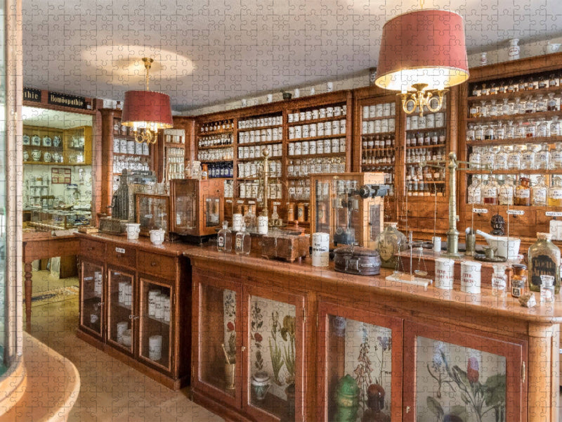 Das Offizin des Apothekenmuseums in biedermeierlicher Wurzelholzausstattung - CALVENDO Foto-Puzzle'