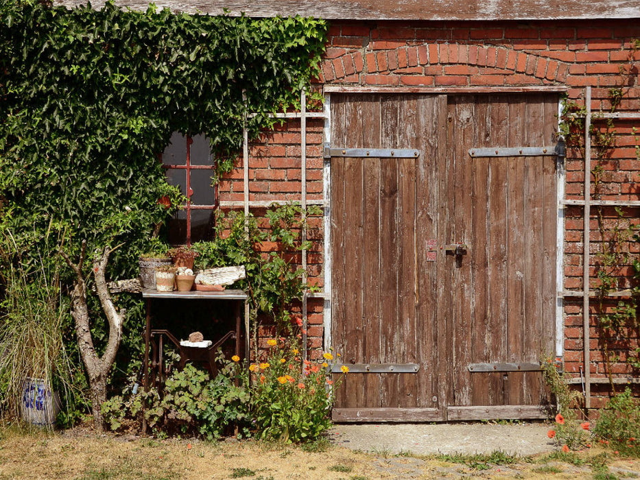 Altes Garagentor - CALVENDO Foto-Puzzle'