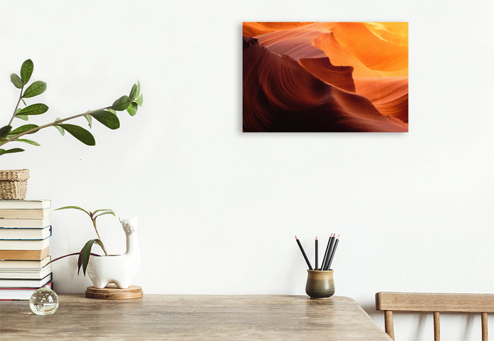 Premium Textil-Leinwand Premium Textil-Leinwand 90 cm x 60 cm quer Spektakuläre Licht- und Schattenspiele auf den farbenprächtigen Felswänden im Antelope Canyon in Arizona, USA