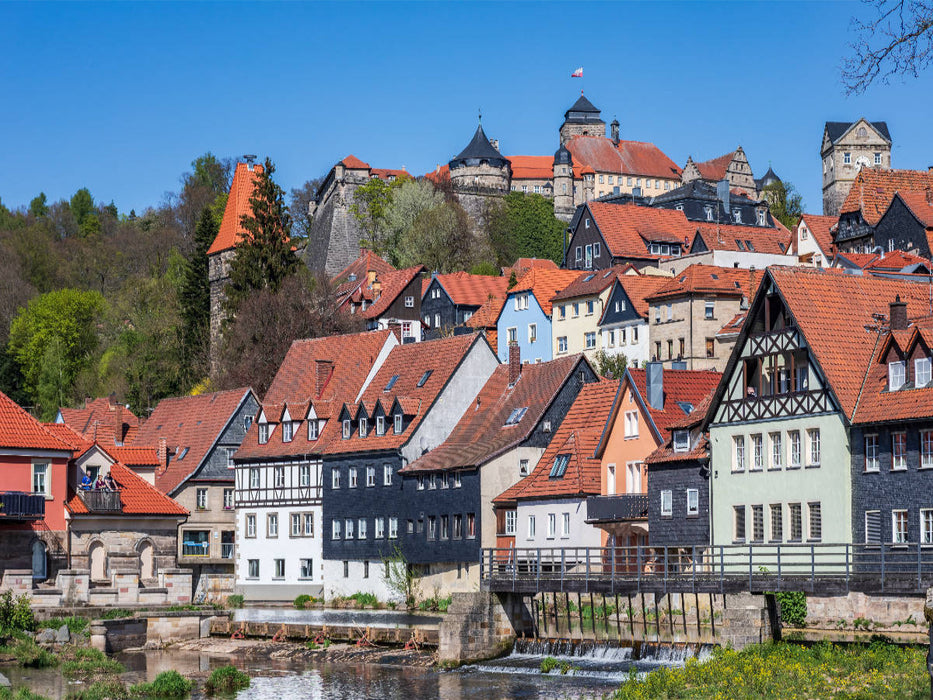 Blick auf die Festung Rosenberg vom Ufer der Haßlach - CALVENDO Foto-Puzzle'