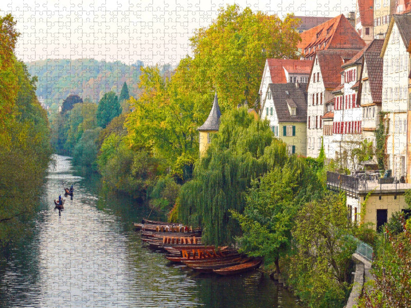 Tübinger Neckarfront mit Stocherkähnen im Herbst - CALVENDO Foto-Puzzle'
