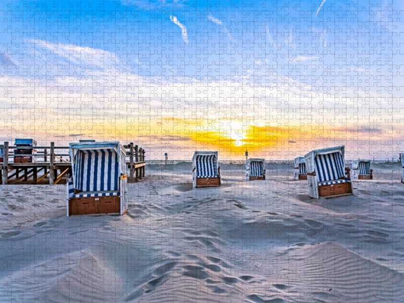 Sonnenuntergang am Strand - CALVENDO Foto-Puzzle'