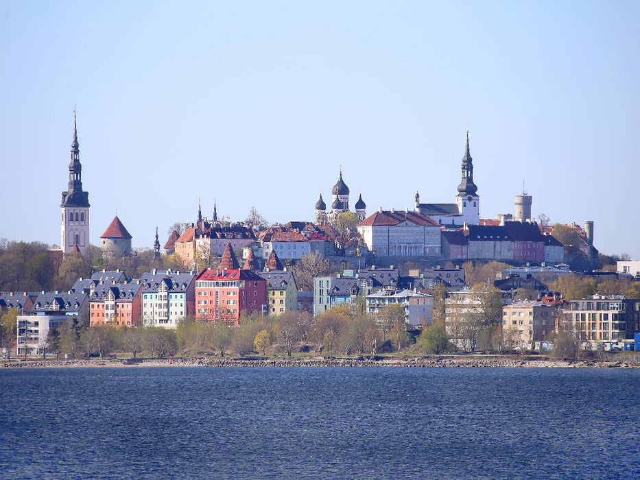 Tallinn: Stadtpanorama mit Domberg - CALVENDO Foto-Puzzle'