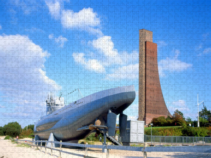Marine-Ehrenmal Loboe - CALVENDO Foto-Puzzle'