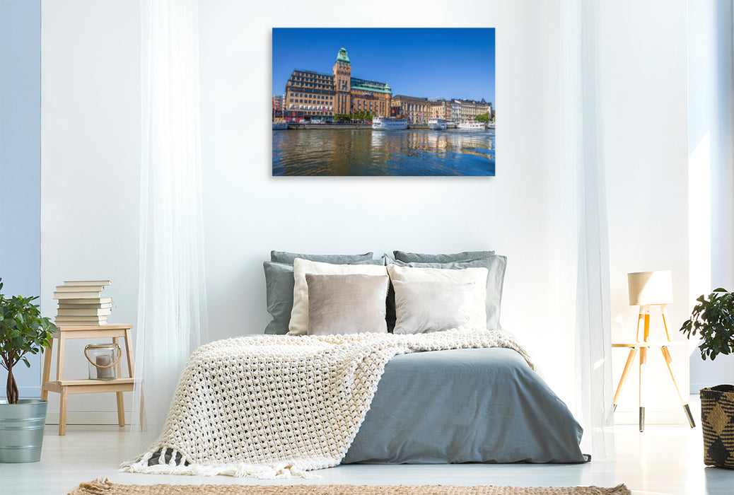 Premium Textil-Leinwand Premium Textil-Leinwand 120 cm x 80 cm quer Hafen von Stockholm mit historischem Hotel und Fährschiffen