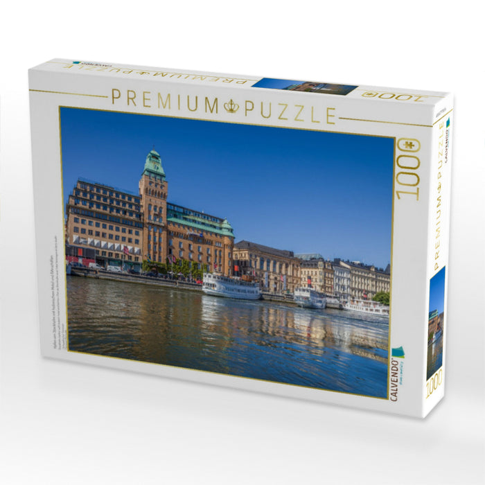 Hafen von Stockholm mit historischem Hotel und Fährschiffen - CALVENDO Foto-Puzzle'