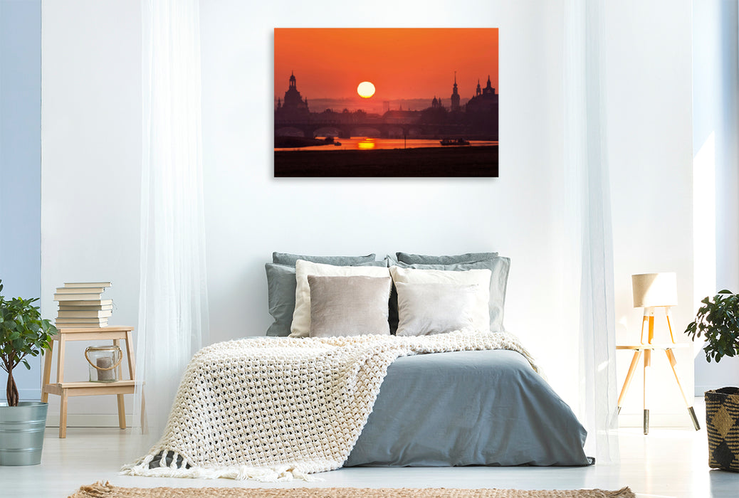 Premium Textil-Leinwand Premium Textil-Leinwand 120 cm x 80 cm quer Sonnenuntergang über der Altstadt Dresden