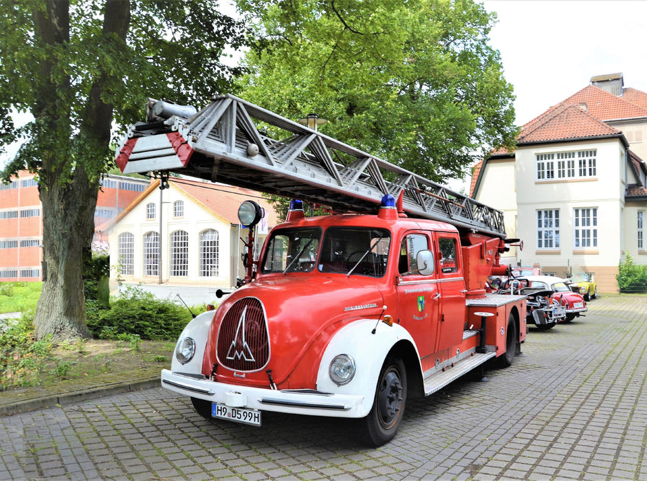 Magirus-Deutz - DL 30 H - 1959 2000 Teile Puzzle quer - CALVENDO Foto-Puzzle'