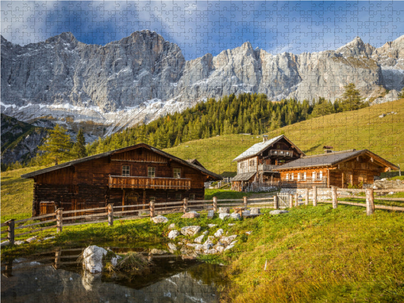 Neustattalm (1.530 m) vor der Dachstein-Südwand 2000 Teile Puzzle quer - CALVENDO Foto-Puzzle'