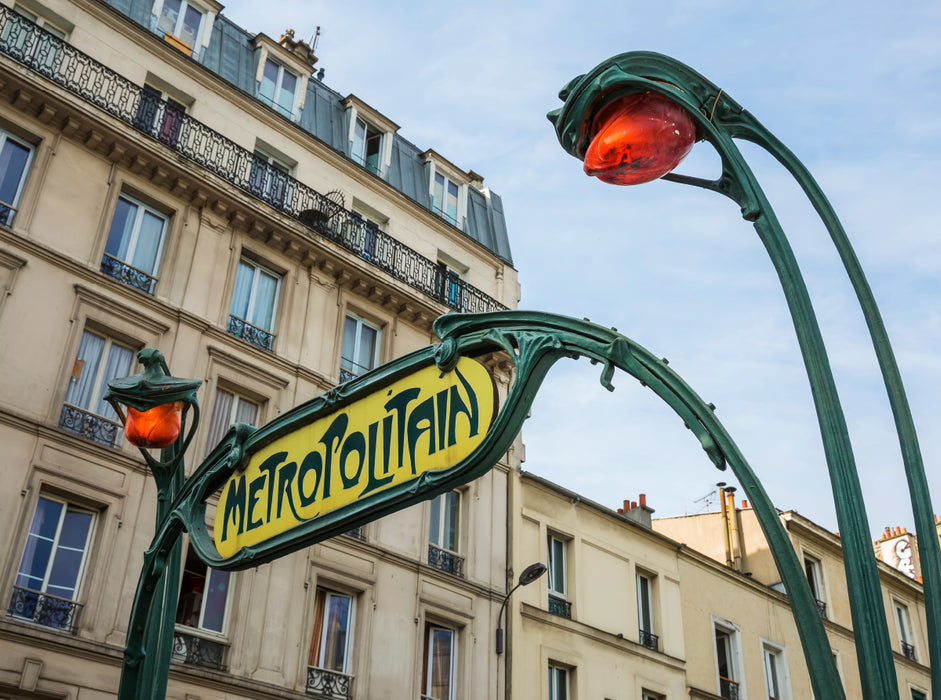 Jugendstil-Metroschild mit Lampen in Paris 2000 Teile Puzzle quer - CALVENDO Foto-Puzzle'
