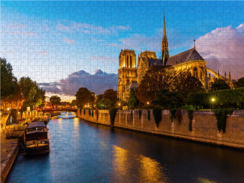 Notre Dame de Paris bei Nacht 2000 Teile Puzzle quer - CALVENDO Foto-Puzzle'