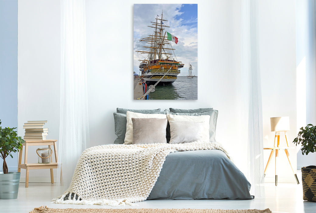 Premium Textil-Leinwand Premium Textil-Leinwand 80 cm x 120 cm  hoch Die "Amerigo Vespucci" zur Hanse Sail in Warnemünde