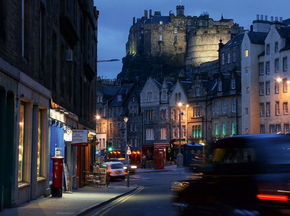 Edinburgh, Grassmarket 2000 Teile Puzzle quer - CALVENDO Foto-Puzzle'