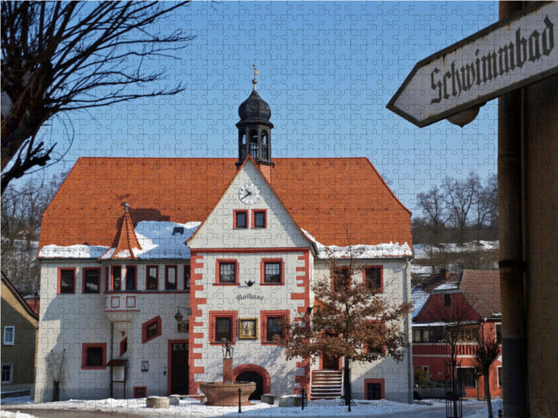 Town hall in the climatic health resort of Rastenberg - CALVENDO photo puzzle 