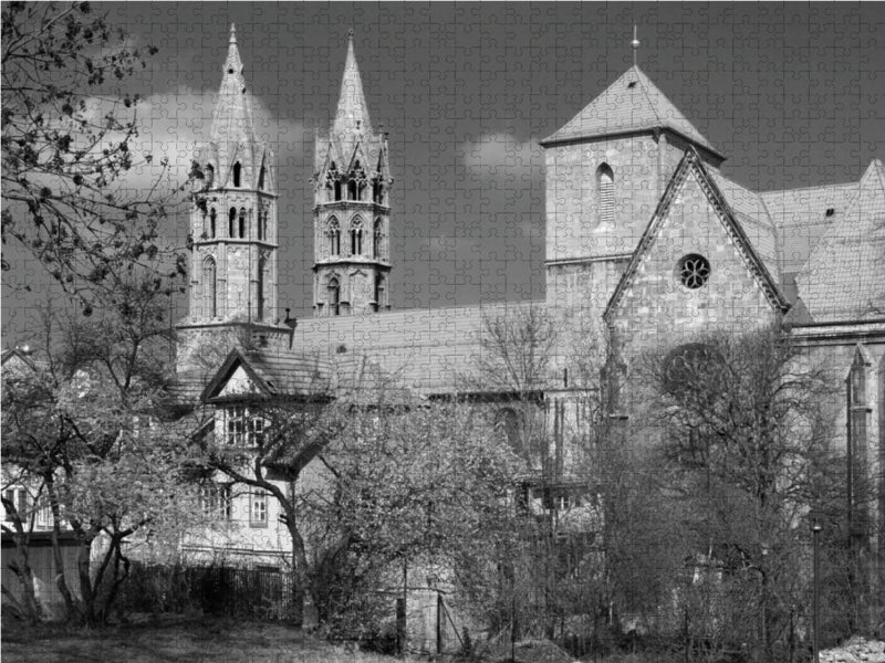 Liebfrauenkirche in Arnstadt/Thüringen 2000 Teile Puzzle quer - CALVENDO Foto-Puzzle'