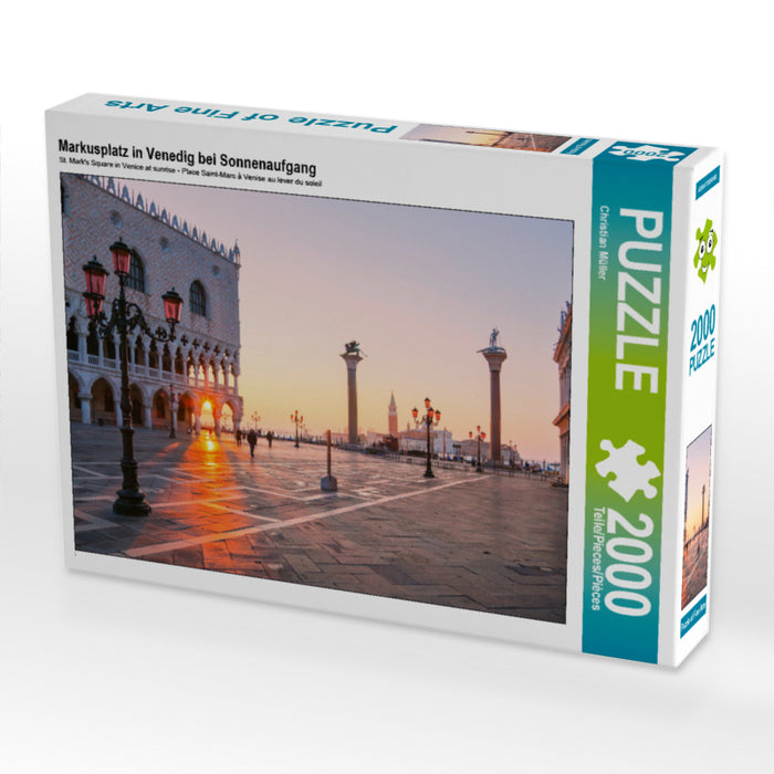 Markusplatz in Venedig bei Sonnenaufgang 2000 Teile Puzzle quer - CALVENDO Foto-Puzzle'