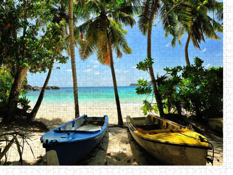 Boats on the beach - CALVENDO photo puzzle 