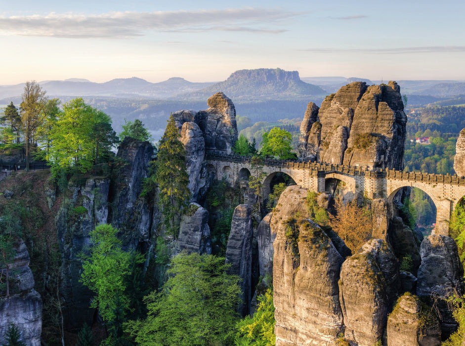 Basteibrücke in der Sächsischen Schweiz 2000 Teile Puzzle quer - CALVENDO Foto-Puzzle'