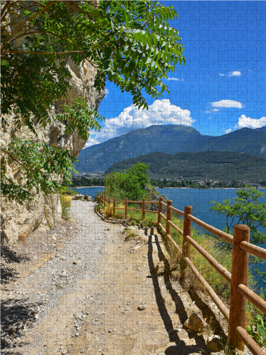 Mountainbike-Route Ponale, Riva del Garda 2000 Teile Puzzle hoch - CALVENDO Foto-Puzzle'
