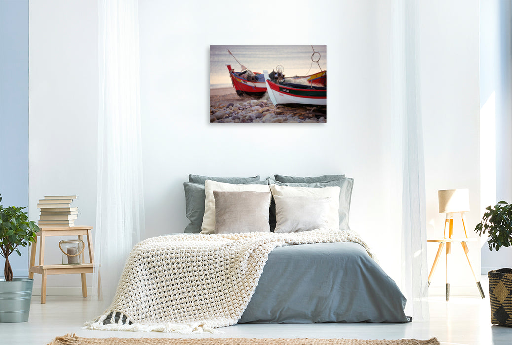 Premium Textil-Leinwand Premium Textil-Leinwand 120 cm x 80 cm quer Ein Motiv aus dem Kalender Portugal, traditionelle Fischerboote