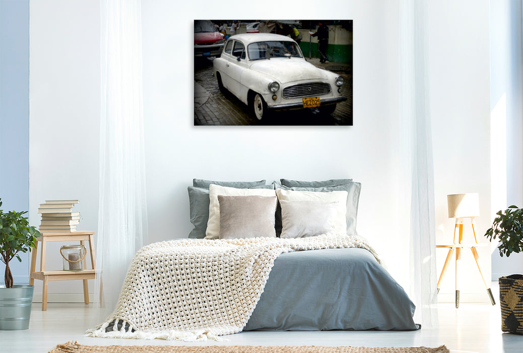 Premium Textil-Leinwand Premium Textil-Leinwand 120 cm x 80 cm quer Ein Motiv aus dem Kalender  "Auto-Legenden - SKODA OCTAVIA"
