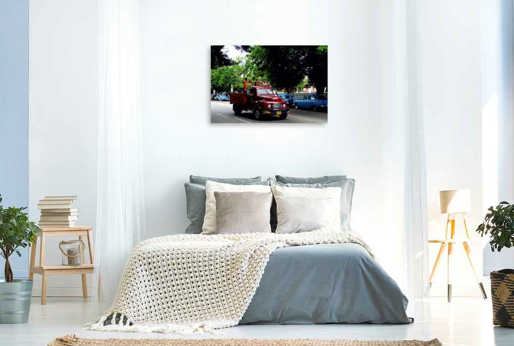 Premium Textil-Leinwand Premium Textil-Leinwand 90 cm x 60 cm quer FORD-Truck in Havanna - Ein Motiv aus dem Kalender "US TRUCKS IN CUBA"